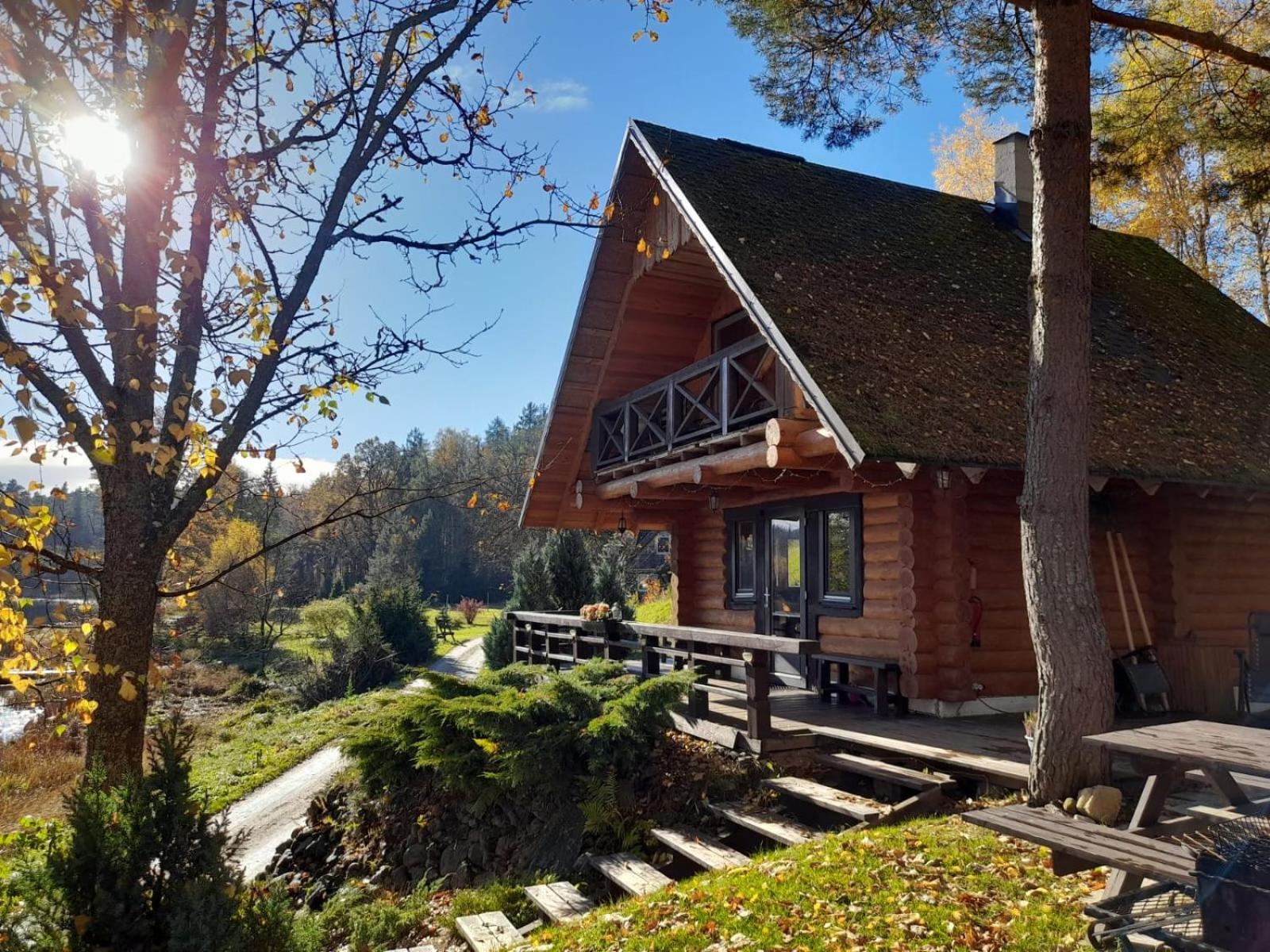 Ezerkalni Vila Raiskums Exterior foto